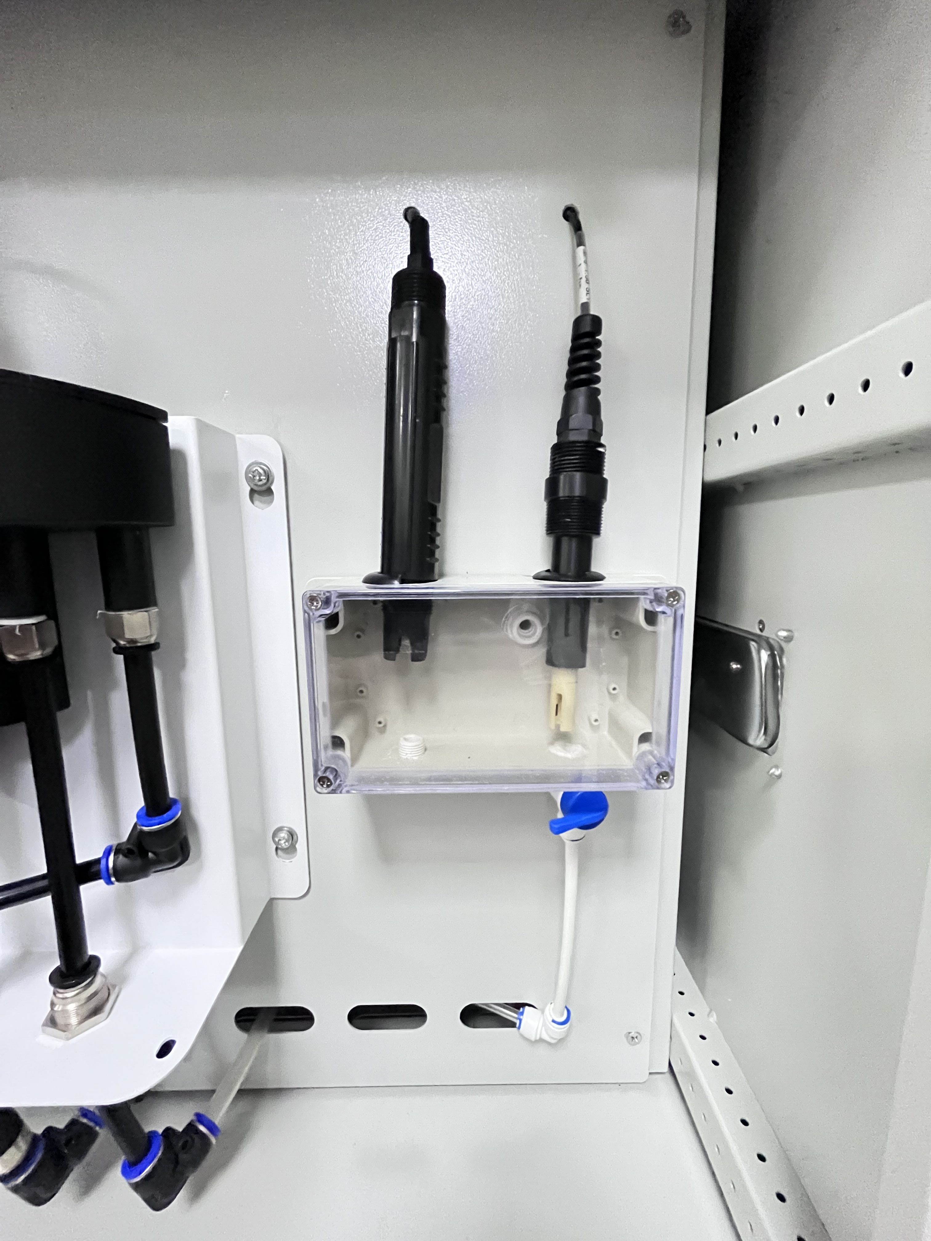 水質在線監測儀電極清洗